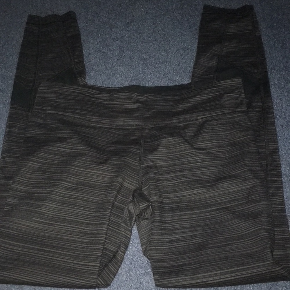 Under Armour leggings - Picture 2 of 2